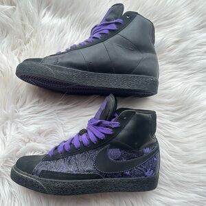 Nike Blazer Black & Varsity Purple Big Kids 6